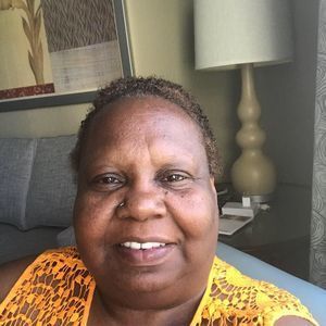 Meet your Posher, Beverly